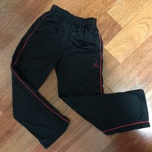 Jordan’s boys athletic pants
